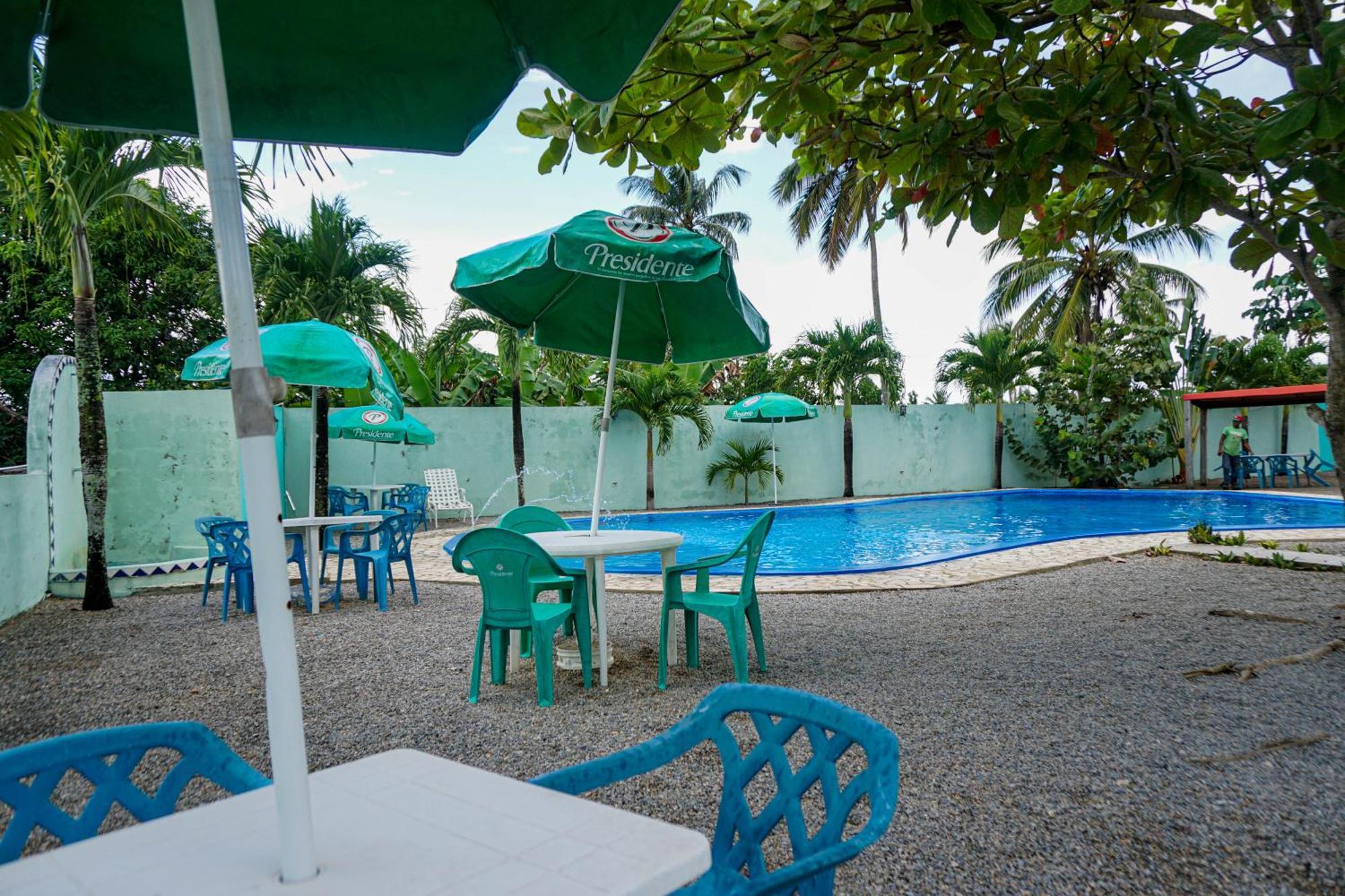 Hotel Nuevo Amanecer El Catey Ngoại thất bức ảnh